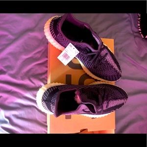 Adidas yeezy boost 350 V2 carbon